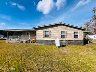 50 Point Avenue, Belhaven, NC 27810 – photo 8: Side yard