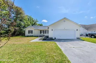 126 Forest Bluff Drive, Jacksonville, NC 28540 — 3-bedroom home in River Hills, Jacksonville, NC, photo 22 of 22: 126 Forest Bluff Drive, Jacksonville, NC