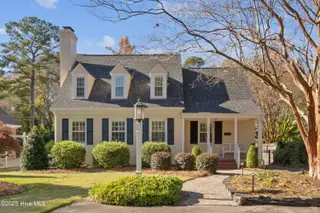 1423 Kenan Street NW, Wilson, NC 27893 — 3-bedroom home in Cavalier Terrace, Wilson, NC, photo 1 of 42: Front Exterior