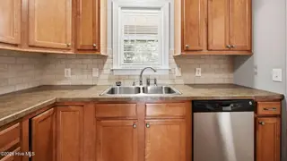 618 Broadmoor Court, Grimesland, NC 27837 – photo 16: 29-web-or-mls-618 Broadmoor Court-26