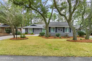 606 Camellia Lane, Sunset Beach, NC 28468 – photo 1: Front of home