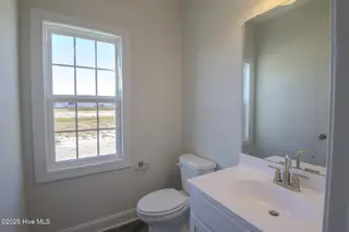 614 Blue Falcon Court, Jacksonville, NC 28546 – photo 14: IMG_3670