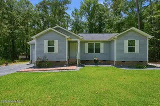 311 Moss Pink Drive, Vass, NC 28394 – photo 2: 04-5_311 Moss Pink Dr, Vass, NC, 28394_L