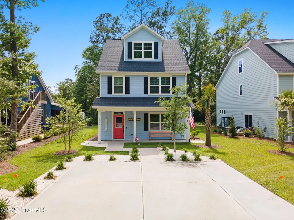 1163 N Caswell Avenue, Southport, NC 28461 – photo 1 of 41: 001-web-or-mls-CAMMediaLLC.com 1163