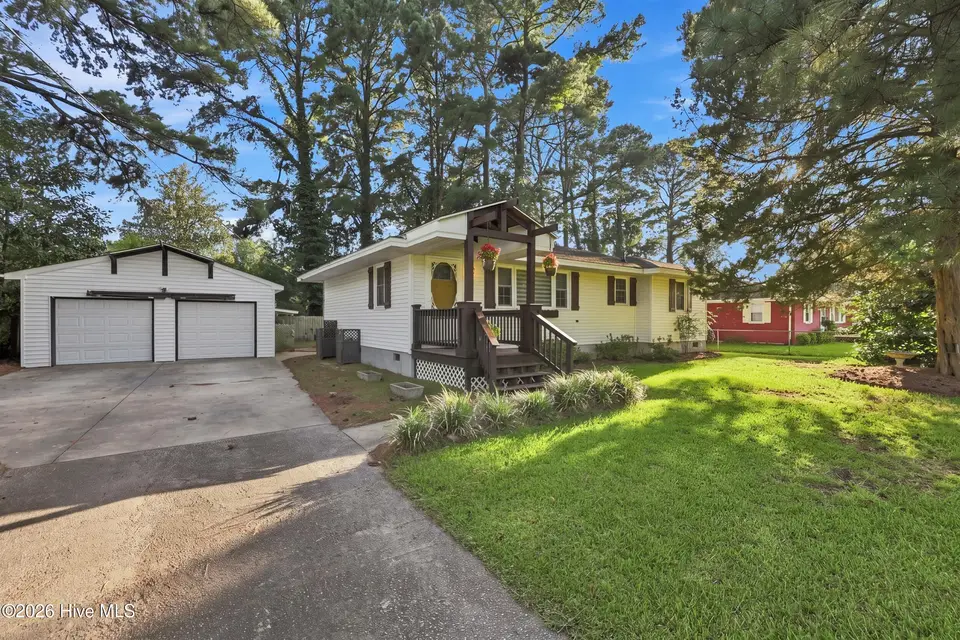 108 Farm Drive, Elizabeth City, NC 27909 – photo 1 of 34: 4_005_39a_5810