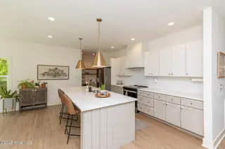 140 Surry Circle Drive S, Pinehurst, NC 28374 – photo 7: kitchen2