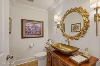 808 E Front Street, New Bern, NC 28560 – photo 12: 12-web-or-mls-DSC08971_ab7bfc8f