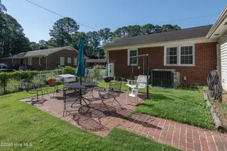 1705 Englewood Drive, Greenville, NC 27858 – photo 5: 1705ENGLEWOOD5
