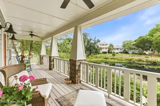 1693 Clove Hitch Lane SW, Ocean Isle Beach, NC 28469 — 3-bedroom home in Waterway Cove, Ocean Isle Beach, NC, photo 3 of 45: 009_1693_clove_hitch_lane_sw-9_751