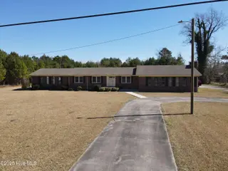 1701 S Nc 41 And 111 Highway, Beulaville, NC 28518 — 4-bedroom home, Beulaville, NC, photo 2 of 27: front facing