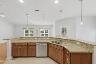 8775 Lanvale Oaks Drive NE, Leland, NC 28451 — 3-bedroom home in Lanvale Oaks, Leland, NC, photo 2 of 48
