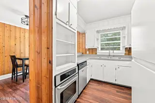 102 N Meade Street, Greenville, NC 27858 – photo 15: 14-web-or-mls-IMG_1146_edit