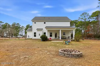 614 Deer Acres Drive, Goldsboro, NC 27530 — 4-bedroom home in Deer Acres, Goldsboro, NC, photo 8 of 49: 08-614 Deer Acres Dr-8 - Copy