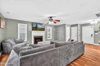 401 Savannah Drive, Jacksonville, NC 28546 – photo 7: 07