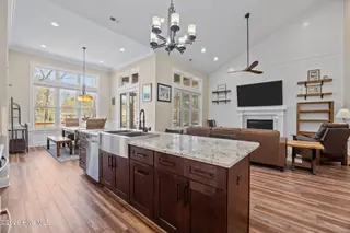 620 W Wilson Creek Drive, Trent Woods, NC 28562 – photo 14: Kitchen