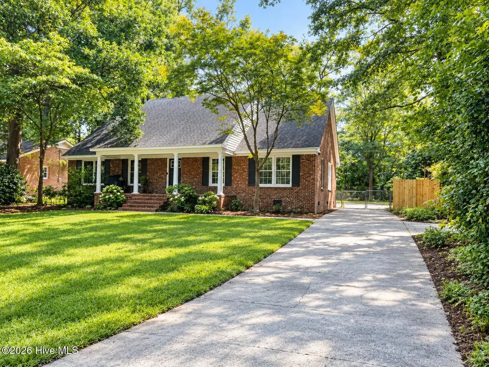 213 Hardee Circle, Greenville, NC 27858 – photo 1 of 1: 213 Hardee Circle, Greenville, NC 27858