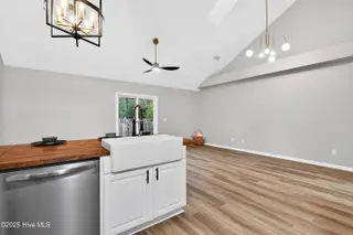 103 Lincoln Place Circle, Leland, NC 28451 – photo 13: Kitchen/Living Room
