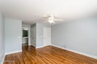 212 Diamond Cove, Newport, NC 28570 – photo 11: Master Bedroom