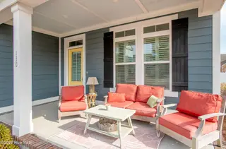 130 Whimbrel Way, Beaufort, NC 28516 – photo 2: Covered front porch