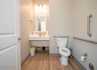 9004 Louise Avenue A1 & B1, Emerald Isle, NC 28594 – photo 19: DSC_1888
