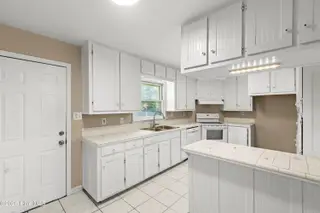 114 Cardinal Road, Jacksonville, NC 28546 – photo 10: 425A4877
