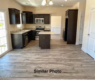 426 Montgomery Drive, Jacksonville, NC 28546 – photo 16: Lockhart Similar 18