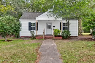 122 Sherwood Road, Jacksonville, NC 28540 – photo 1: 01