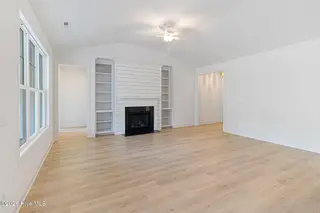 116 Antebellum Drive, Havelock, NC 28532 – photo 15: Large Open Living Room w/ Gas Fireplace