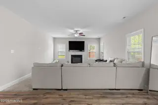 209 Gilliken Court, Jacksonville, NC 28546 — 4-bedroom home in Onslow Bay, Jacksonville, NC, photo 11 of 35: gilliken-18