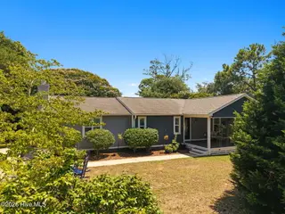 334 NE 59th Street, Oak Island, NC 28465 – photo 3