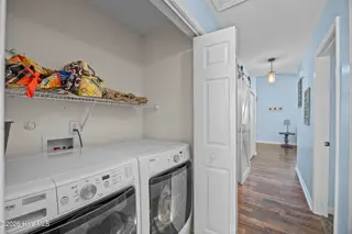 636 Brewster Lane, Wilmington, NC 28412 – photo 23: 27_laundry