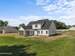 896 Lendy Drive, Greenville, NC 27858 – photo 6: 6-web-or-mls-896 Lendy Dr EX 005