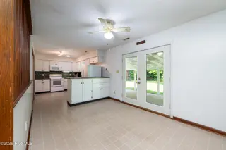5101 Sand Ridge Road, New Bern, NC 28560 – photo 3: 5101 Sand Ridge Road, New Bern