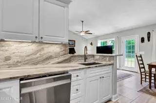 6333 Stapleton Road, Wilmington, NC 28412 — 3-bedroom home in Arrondale, Wilmington, NC, photo 13 of 30