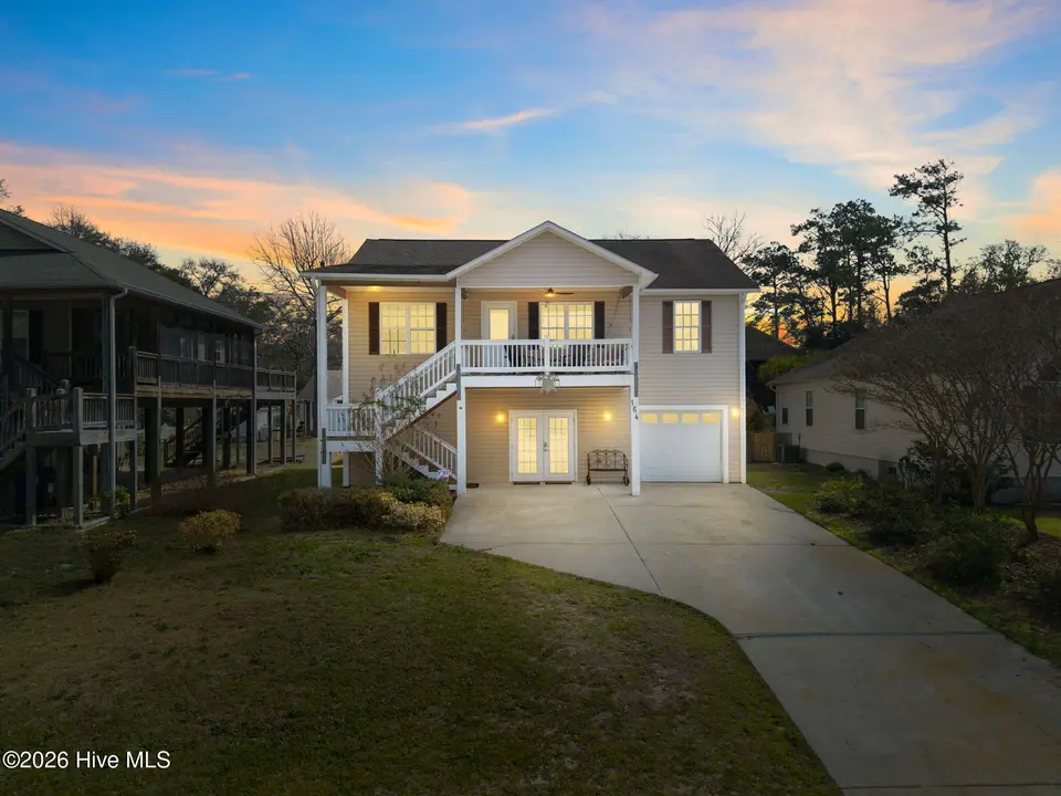 164 NW 12th Street, Oak Island, NC 28465 – photo 1 of 54: 3-web-or-mls-cammediallc.com-8