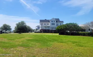 818 Cannonsgate Drive, Newport, NC 28570 – photo 3: FRONT OF LOT
