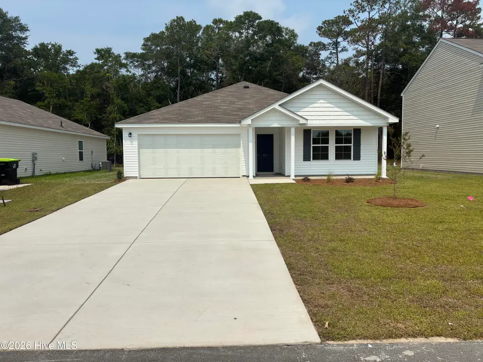 511 Hewett Landing Drive SW, Supply, NC 28462 – photo 1 of 3