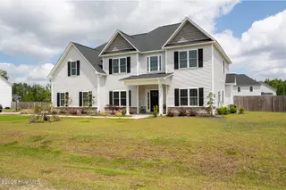204 W Broughton Lane, Rocky Point, NC 28457 – photo 3: BroughtonW204-1FShaneL33A4552 copy