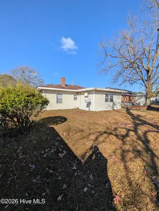108 S Spence Avenue, Goldsboro, NC 27534 – photo 6: PXL_20251203_160029018