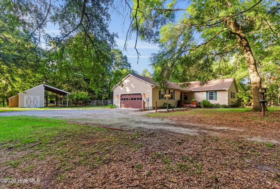 1913 Jimmys Road, New Bern, NC 28560 – photo 1 of 23: 12