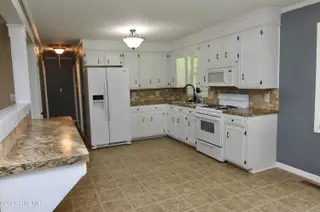 1811 John Small Avenue, Washington, NC 27889 – photo 4: IMG_8567