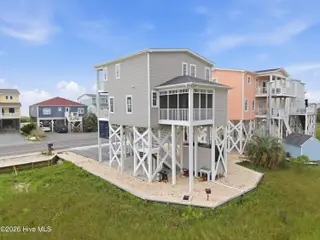840 Ocean Boulevard W, Holden Beach, NC 28462 – photo 3: 6-print-DJI_20260511115304_0117_D