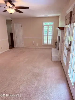 812 Hidden Branches Close, Winterville, NC 28590 – photo 7: 812Family1