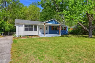721 Vernon Drive, Jacksonville, NC 28540 – photo 3: 2_721_vernon_dr_002