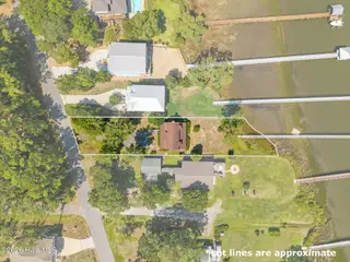 2404 W Yacht Drive, Oak Island, NC 28465 – photo 9