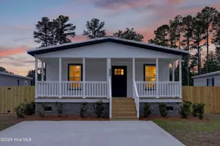 1021 Pine Ridge Court, Castle Hayne, NC 28429 – photo 1: 1021PineRidgeCourt-2_Dusk