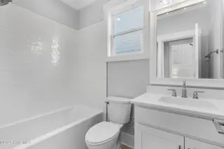 624 Waterstone Drive, Wilmington, NC 28411 – photo 11: 624 Waterstone Drive
