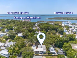 502 W Brown Street, Southport, NC 28461 – photo 4