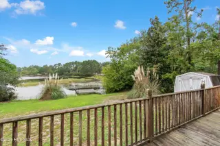 219 N Lake Keziah Drive, Southport, NC 28461 — 3-bedroom home in Boiling Spring Lakes, Southport, NC, photo 22 of 30: 219NLakeKeziahDr - 25