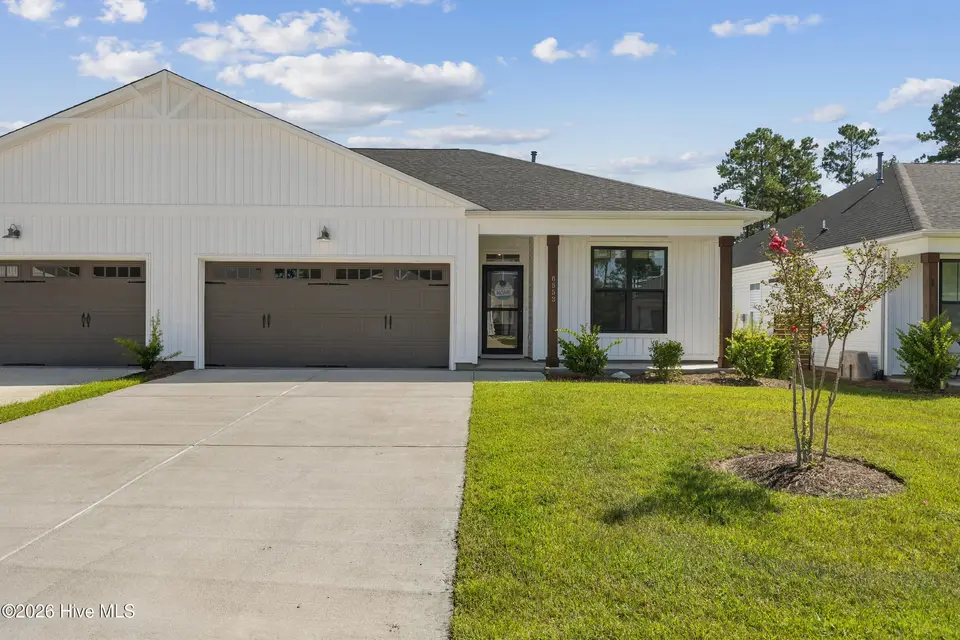 6553 Pinnacle Point, Winnabow, NC 28479 – photo 1 of 40